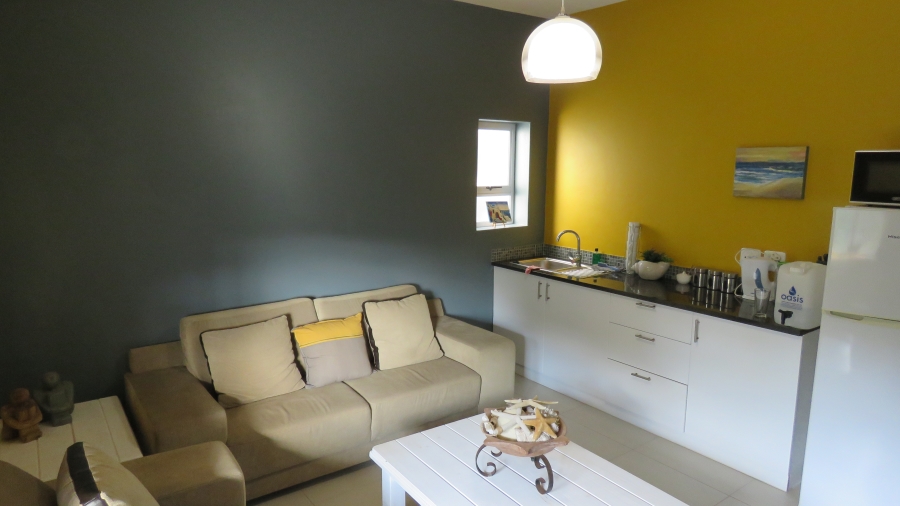 6 Bedroom Property for Sale in Stilbaai Oos Western Cape